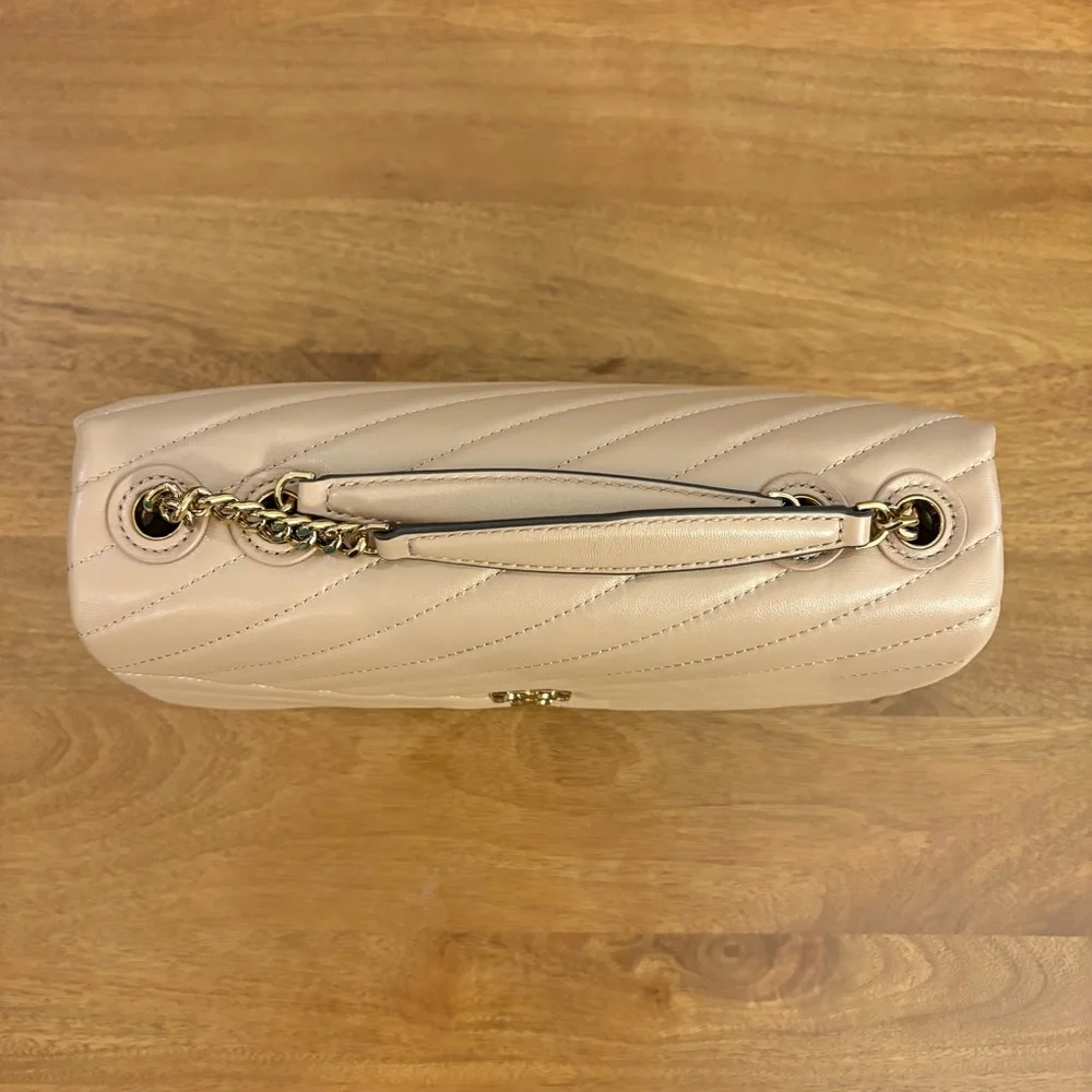 Tory Burch Kira Chevron Quilted Shoulder Bag Medium Devon Sand
